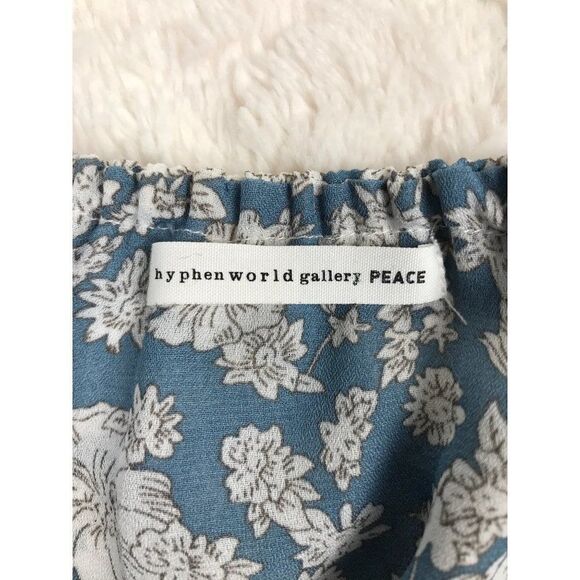 E Hyphen World Gallery Blue & White Floral Off Shoulder Crop Top - Picture 5 of 7